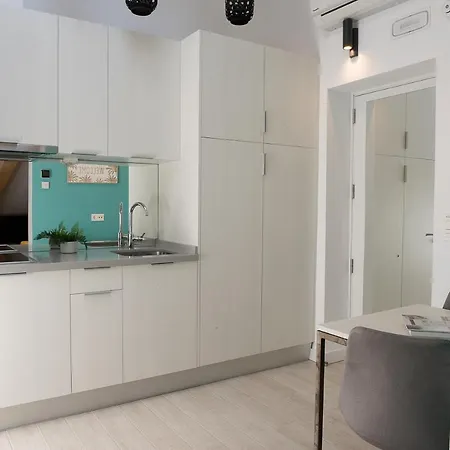 Besalamanca Apartamento *